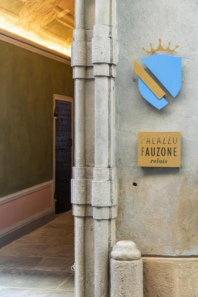 Palazzo Fauzone Relais Panzió Mondovì Kültér fotó